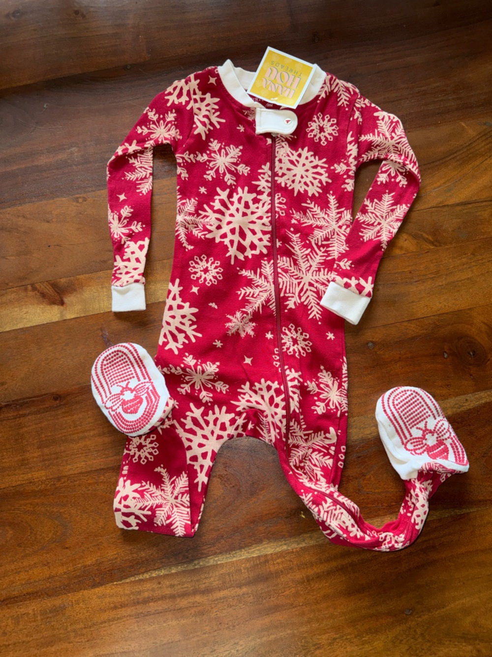 Red Snowflake Holiday Kids Pajamas with Mittens